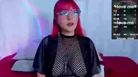 Snapshot of dafnemoon_1 chatting on 24, 9, 2025 Dafne Moon online show from 24, 9, 2025