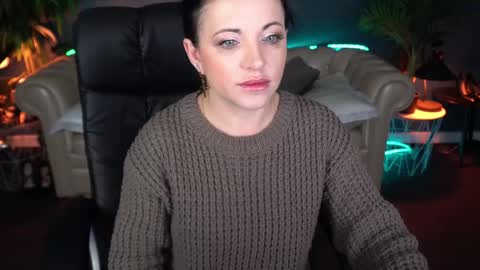 Dafni Mon online show from 1, 5, 2026