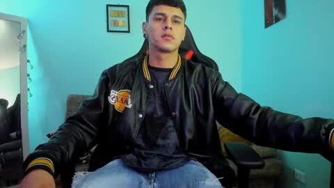 my name is Jhon and I live in colombia online show from 31, 12, 2024