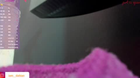 Snapshot of dahiana_dmour chatting on 19, 6, 2026 Dahiana online show from 19, 6, 2026