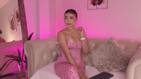 Snapshot of dahiana_walcott chatting on 4, 3, 2026 Dahiann Walcott online show from 4, 3, 2026