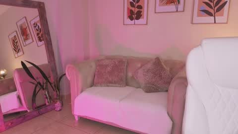 Dahiann Walcott online show from 30, 4, 2026