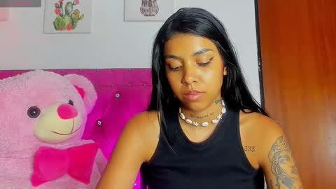    online show from 1, 11, 2025