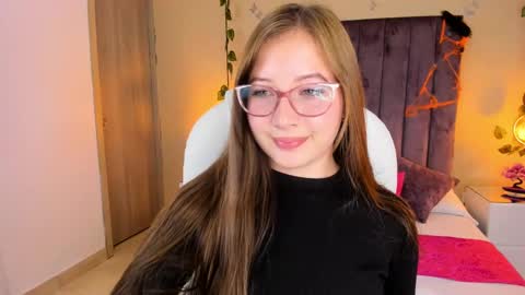 Dahlia online show from 3, 10, 2025