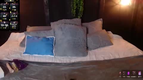 Snapshot of dahyan_ chatting on 6, 10, 2025 DAHYAN online show from 6, 10, 2025