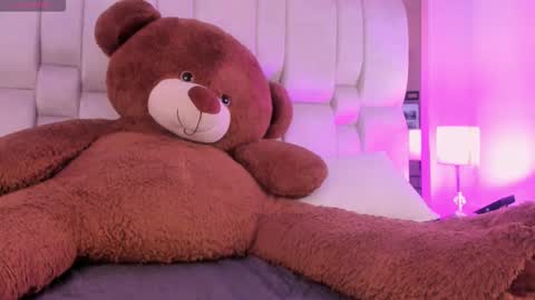 Daia Ortiz  online show from 15, 3, 2026