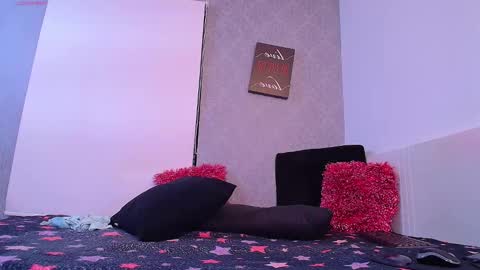 Daiana online show from 4, 3, 2025