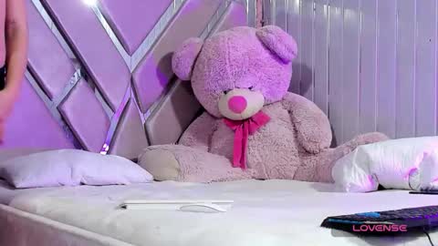 daicell juliana online show from 21, 3, 2026