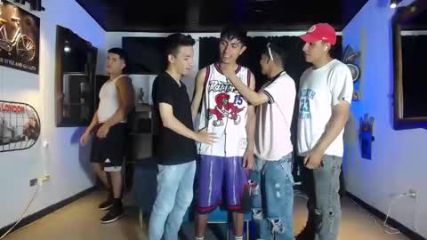 Snapshot of daiquirie chatting on 29, 11, 2025 daiquirie online show from 29, 11, 2025