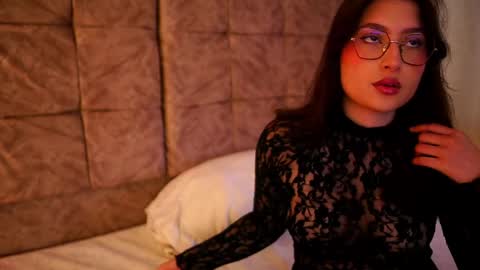 Lauren            online show from 1, 5, 2026
