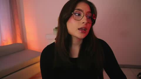 Lauren            online show from 5, 5, 2026