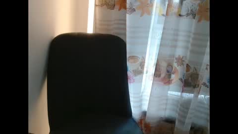 Snapshot of daisy_ashe chatting on 10, 9, 2025 Ashe online show from 10, 9, 2025