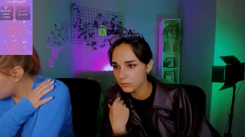 Snapshot of daisy_candy chatting on 1, 10, 2025 Little Di online show from 1, 10, 2025