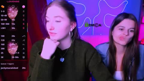 Snapshot of daisy_candy chatting on 6, 10, 2025 Little Di online show from 6, 10, 2025