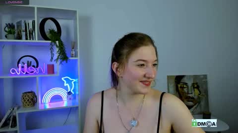 Snapshot of daisy_candy chatting on 26, 10, 2025 Little Di online show from 26, 10, 2025