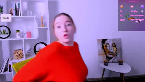 Snapshot of daisy_candy chatting on 17, 11, 2025 Little Di online show from 17, 11, 2025