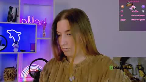 Snapshot of daisy_candy chatting on 13, 12, 2025 Little Di online show from 13, 12, 2025