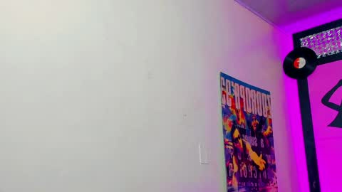 daisy_jonexxx22 online show from 21, 4, 2026