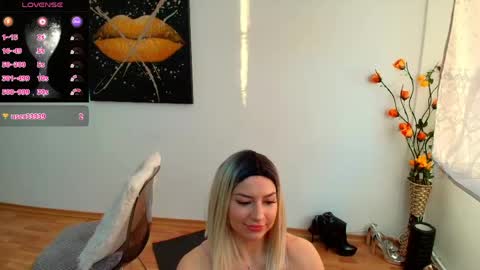 Snapshot of daisyluvsyou chatting on 13, 3, 2026 Daisyy online show from 13, 3, 2026