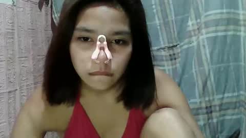 Snapshot of daisymuffinx chatting on 10, 11, 2025 Daisy online show from 10, 11, 2025