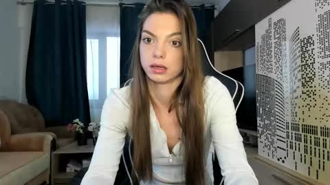 Beatrice online show from 15, 12, 2025