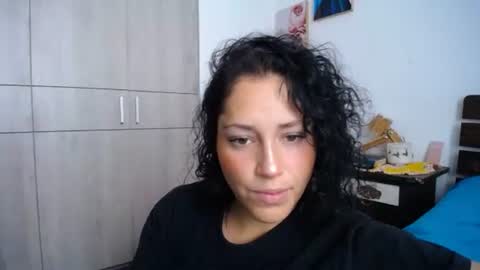 Snapshot of dakota01_ chatting on 16, 12, 2024 IG  dakotasofiaa online show from 16, 12, 2024