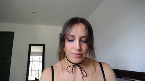 IG  dakotasofiaa online show from 30, 4, 2026