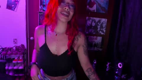 Snapshot of dakota_crab chatting on 15, 12, 2024 Dakota Crab online show from 15, 12, 2024