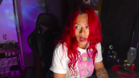 Snapshot of dakota_crab chatting on 8, 1, 2025 Dakota Crab online show from 8, 1, 2025