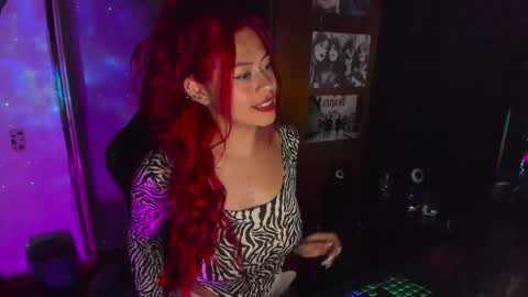 Snapshot of dakota_crab chatting on 2, 2, 2025 Dakota Crab online show from 2, 2, 2025