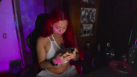 Snapshot of dakota_crab chatting on 20, 2, 2025 Dakota Crab online show from 20, 2, 2025