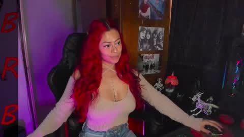 Snapshot of dakota_crab chatting on 4, 3, 2025 Dakota Crab online show from 4, 3, 2025