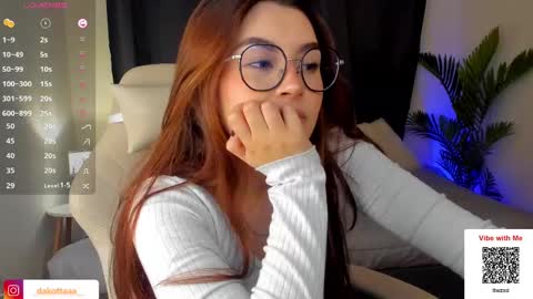 dakottaa__ online show from 12, 3, 2025