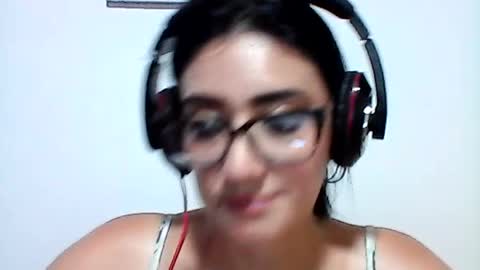 Dakottamonroe online show from 30, 4, 2026