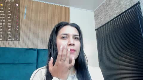 Violeta online show from 25, 5, 2026