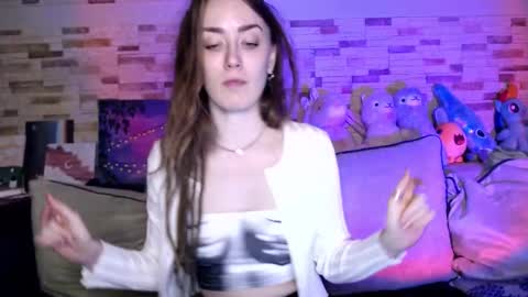 Dalia  online show from 9, 10, 2025