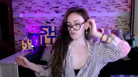 Dalia  online show from 15, 11, 2025