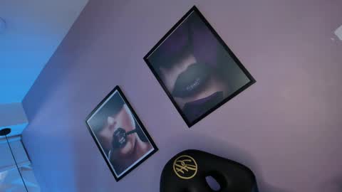 Snapshot of dalila_thoms chatting on 18, 12, 2024 Dalila online show from 18, 12, 2024