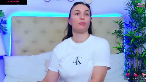 daliyaa_ online show from 1, 7, 2026
