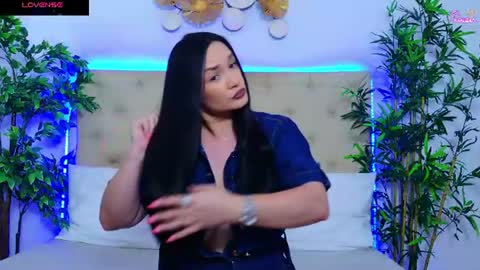daliyaa_ online show from 8, 7, 2026