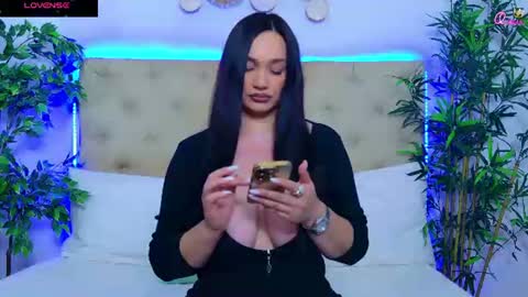 daliyaa_ online show from 22, 7, 2026