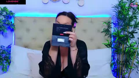 daliyaa_ online show from 4, 8, 2026