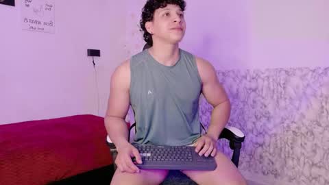 Snapshot of dalton_bigcock chatting on 15, 5, 2026 dalton_bigcock online show from 15, 5, 2026