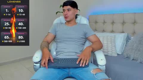 DAMIAN online show from 1, 2, 2025