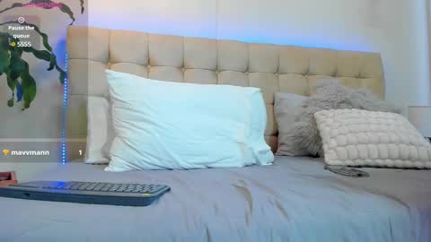 DAMIAN online show from 18, 2, 2025