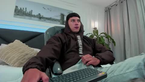 Snapshot of damian23_ chatting on 26, 11, 2025 DAMIAN online show from 26, 11, 2025