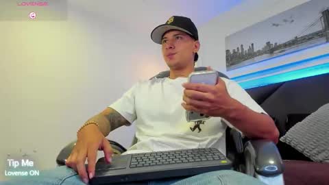 Snapshot of damian23_ chatting on 14, 2, 2026 DAMIAN online show from 14, 2, 2026