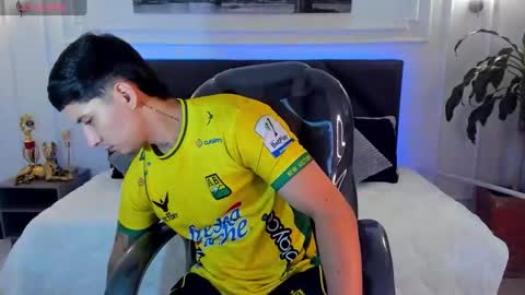 Snapshot of damian23_ chatting on 17, 3, 2026 DAMIAN online show from 17, 3, 2026