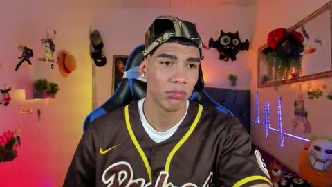 Damian online show from 7, 11, 2025