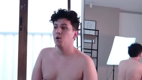 Snapshot of damian_salvatoree chatting on 27, 9, 2025 damian_salvatoree online show from 27, 9, 2025